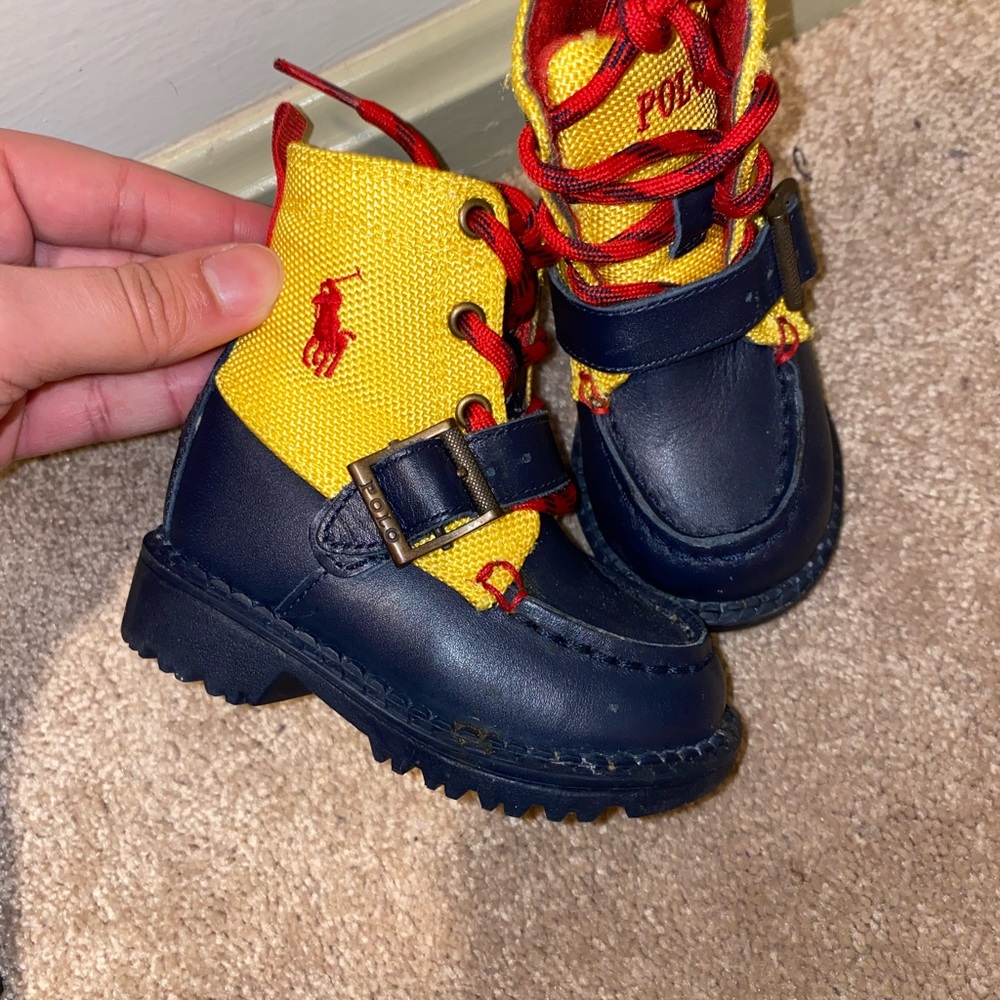 Baby Polo boots size 4c